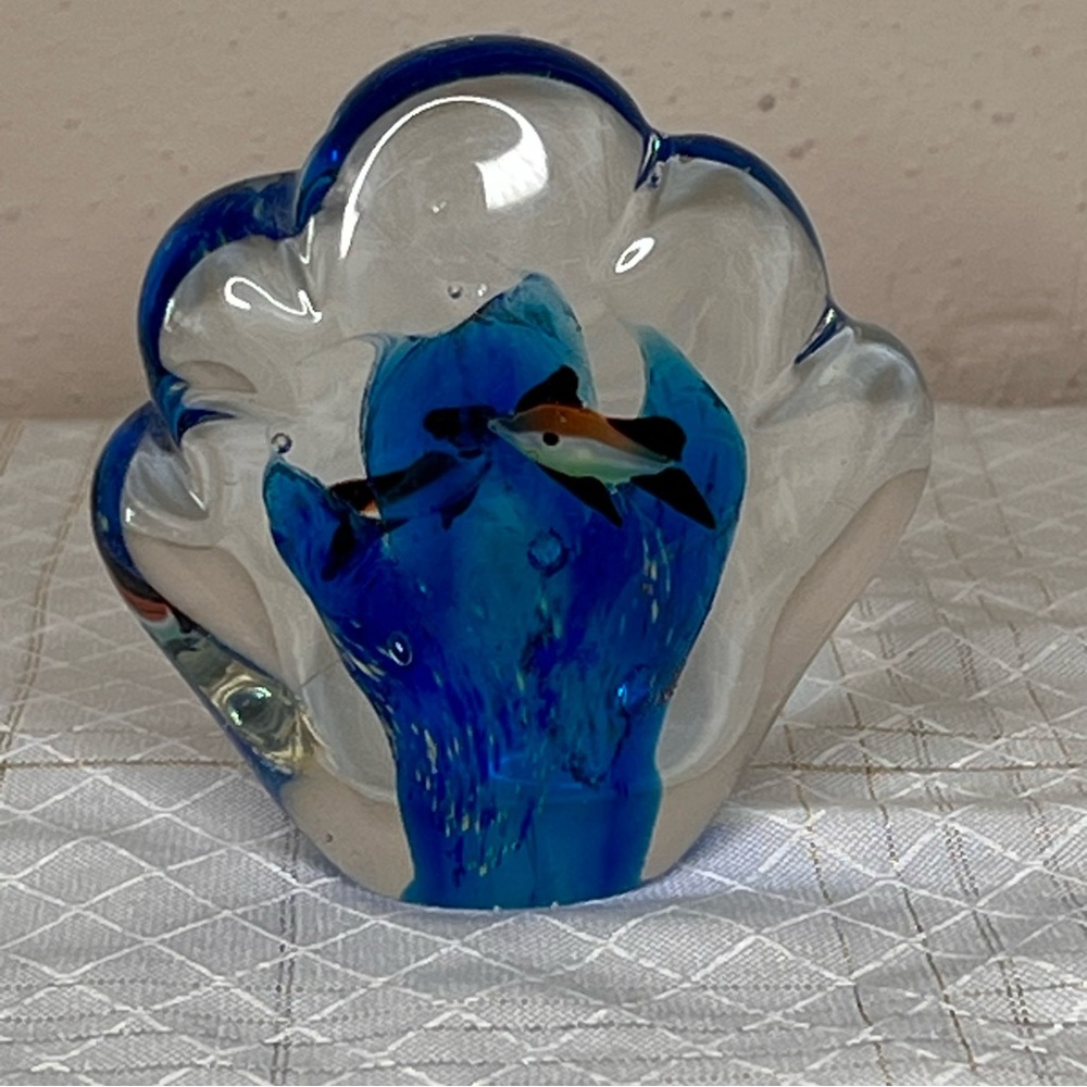 MCM Vintage Glass Paperweight Shell Shaped Fish Aquarium blue - Picture 3 of 6